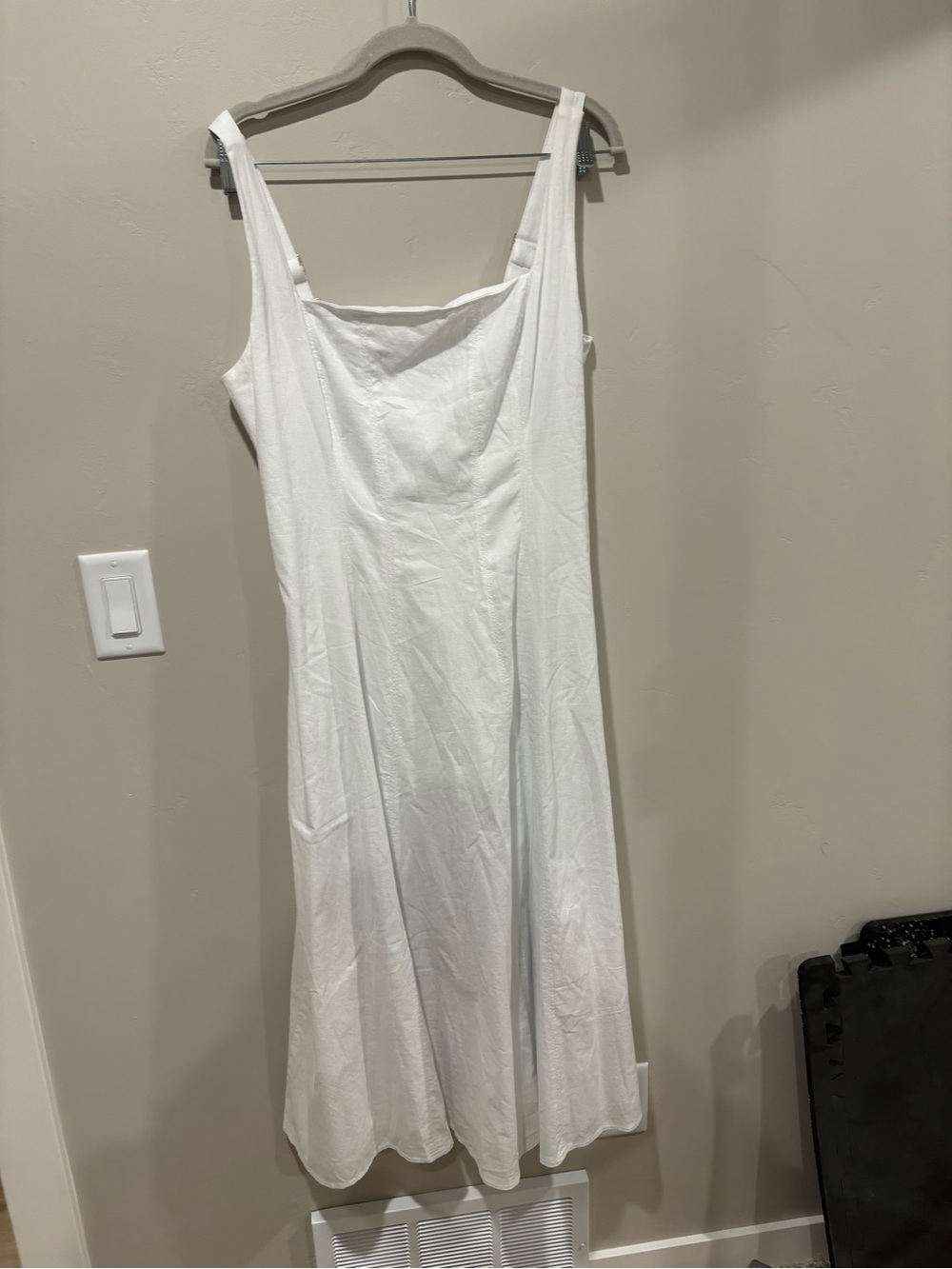 Abercrombie & Fitch White Midi Dress with Square Neck - Picture 4 of 5